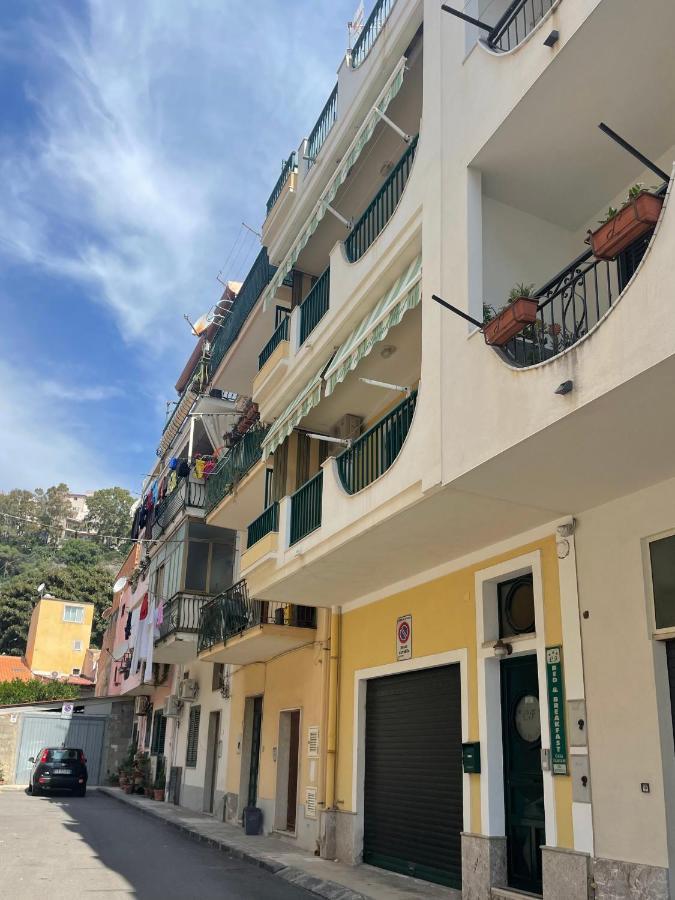 Casa Famiani Bed & Breakfast Летояни Екстериор снимка