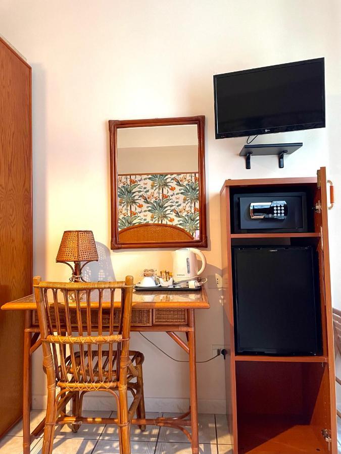 Casa Famiani Bed & Breakfast Летояни Екстериор снимка